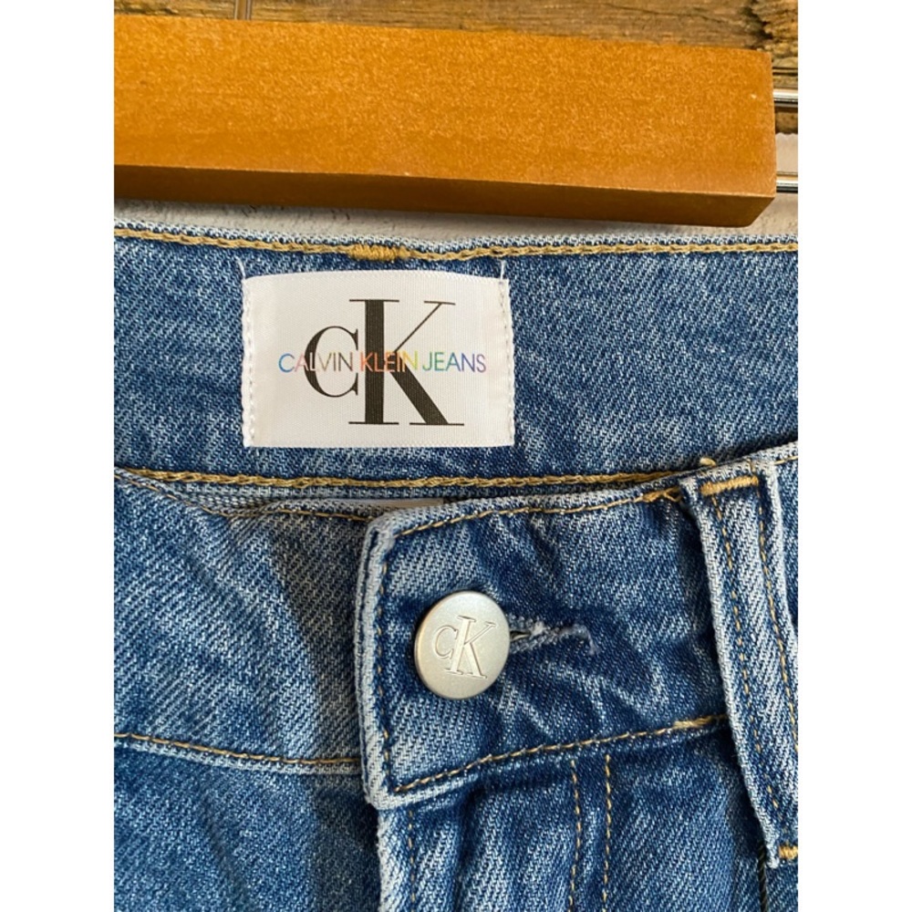 CALVIN KLEIN Pride denim shorts - Picture 9 of 9